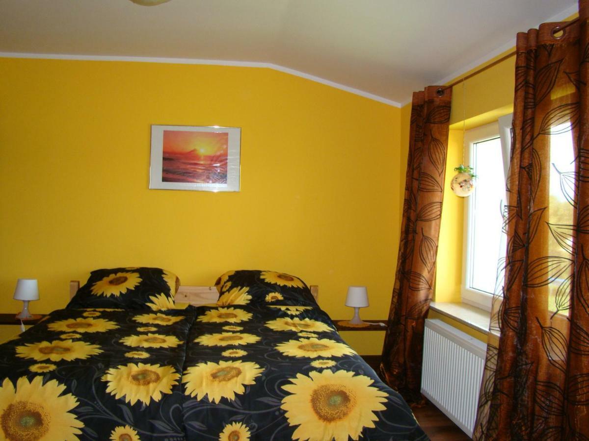 Pokoje Przy Kominie Piecki (Warmian-Masurian) Exterior foto